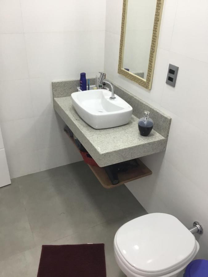 Na Quadra Da Com Tres Quartos Em Sc. Apartment *
