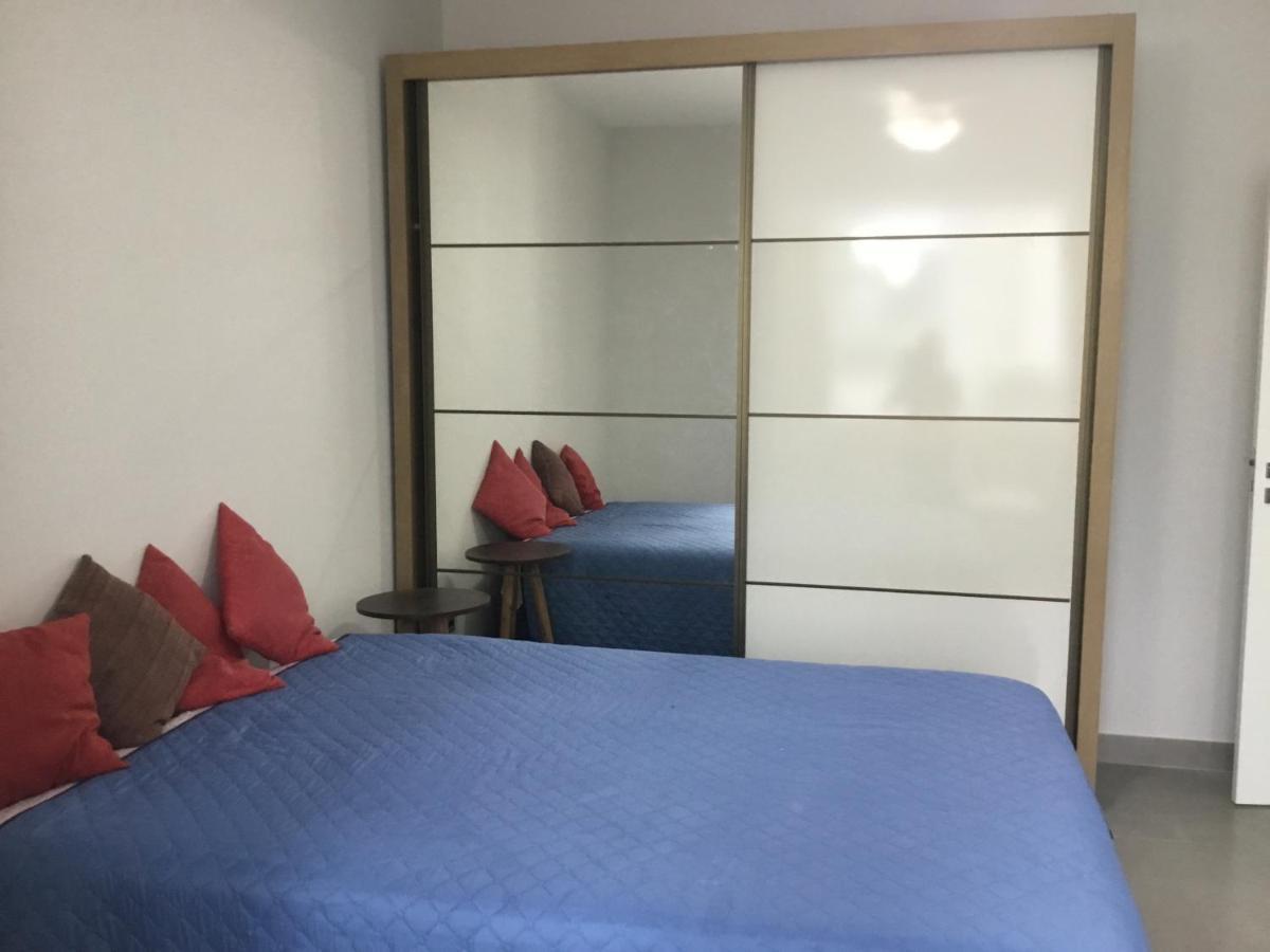 Apartment Na Quadra Da Com Tres Quartos Em Sc. *