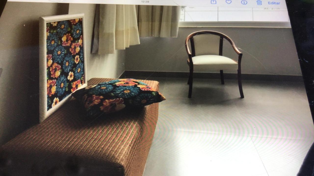 Na Quadra Da Com Tres Quartos Em Sc. Apartamento *